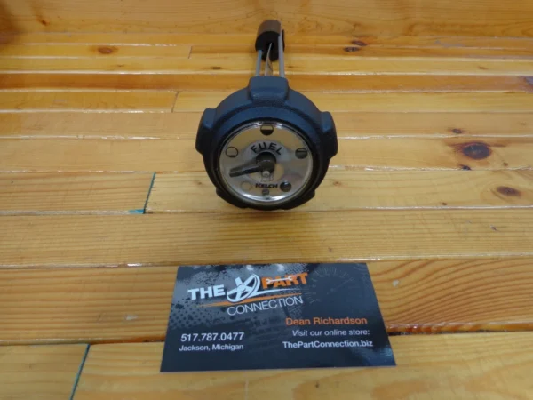 ARCTIC CAT ZL 500, 1998 1999 2000 2001, GAS CAP WITH GAUGE ZL-500 OEM # 0670-658 - Image 2