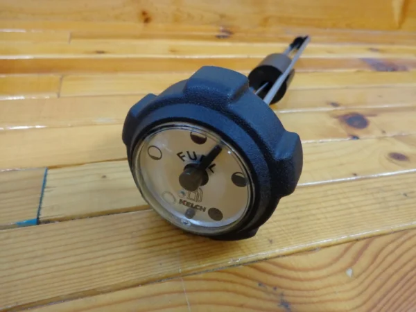 POLARIS OEM PART #2511140 SNOWMOBILE GAS CAP FITS EARLY 1980'S MACHINES - Image 4