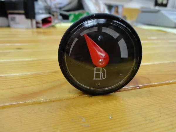 KELCH ARCTIC CAT GAS GAUGE & GROMMET CROSSFIRE FIRECAT M6 M8 Z 1670-523 1670-824